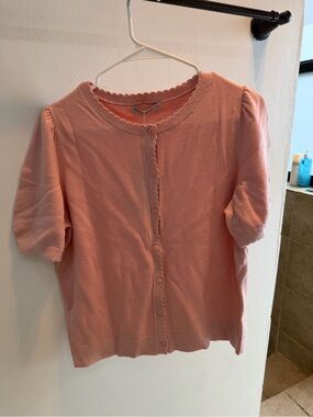 Women’s Scallop-Trim Pink Button-Front Short Sleeve Top